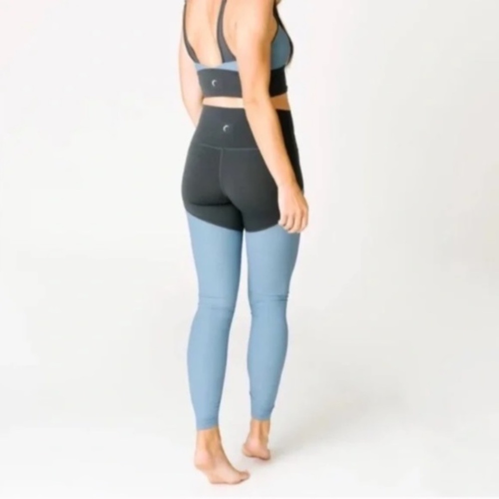 Zyia Storm Parallel Luxe Ruched Leggings Blue NEW NWT SZ 4